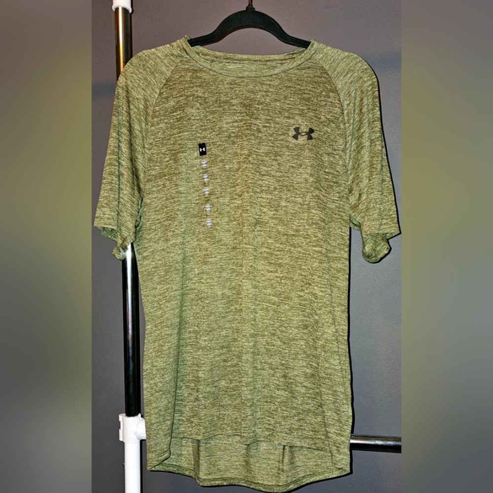 Under Armour Men's Medium Green Heather Short Sleeve Tee